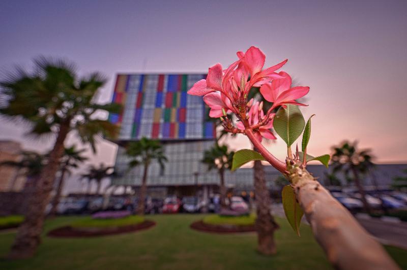 De Convencoes De Talatona Hotel Luanda Exterior photo
